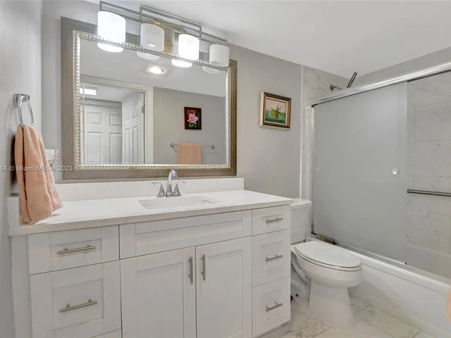 3037 Newcastle B # 3037, Boca Raton FL 33434