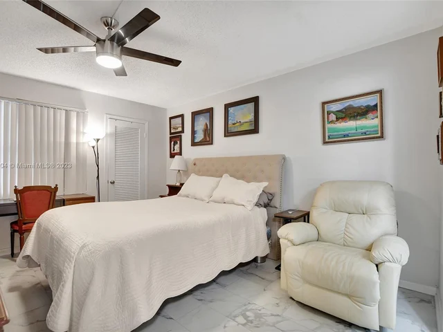 3037 Newcastle B # 3037, Boca Raton FL 33434