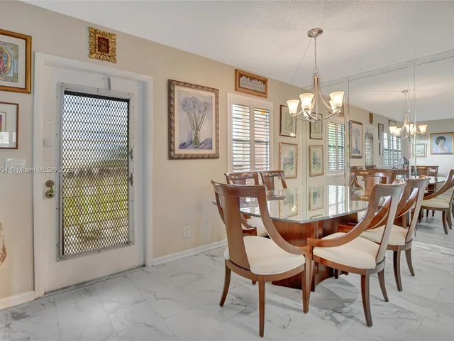 3037 Newcastle B # 3037, Boca Raton FL 33434