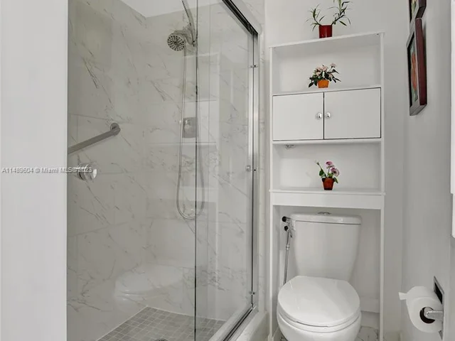 3037 Newcastle B # 3037, Boca Raton FL 33434