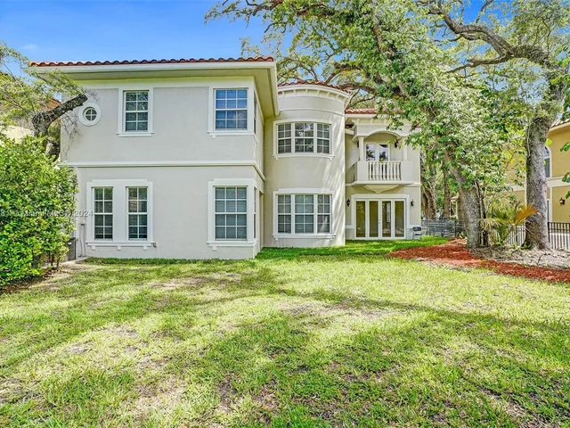 3547 Forest View Cir # 0, Dania Beach FL 33312