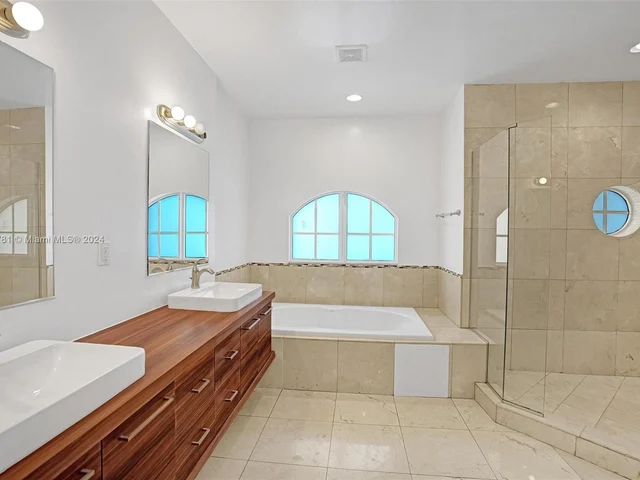 3547 Forest View Cir # 0, Dania Beach FL 33312