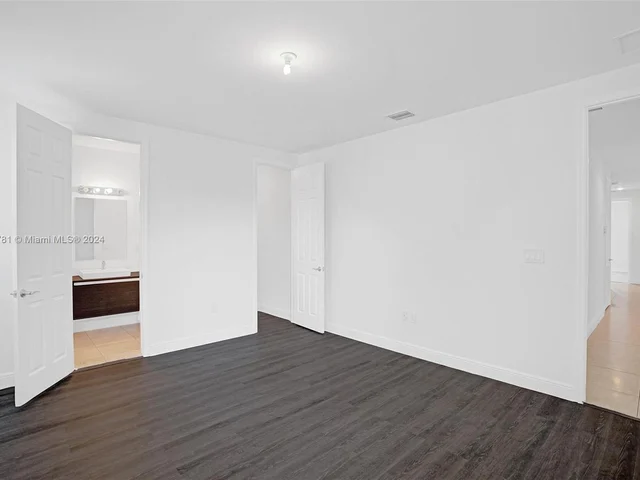 3547 Forest View Cir # 0, Dania Beach FL 33312