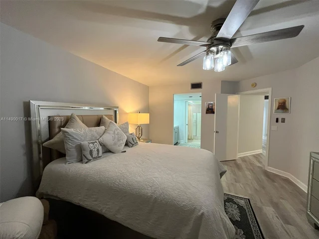 1200 SW 125th Ave # 405L, Pembroke Pines FL 33027