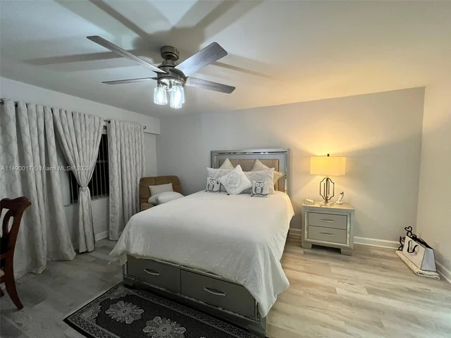 1200 SW 125th Ave # 405L, Pembroke Pines FL 33027