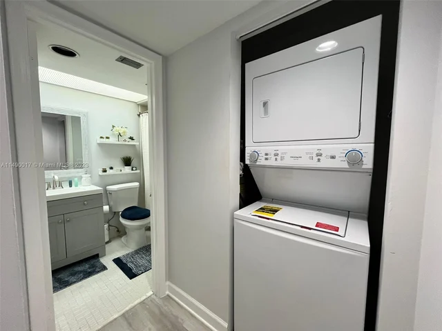 1200 SW 125th Ave # 405L, Pembroke Pines FL 33027