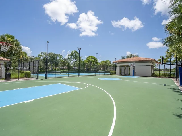 129 Evergrene Pkwy # 129, Palm Beach Gardens FL 33410