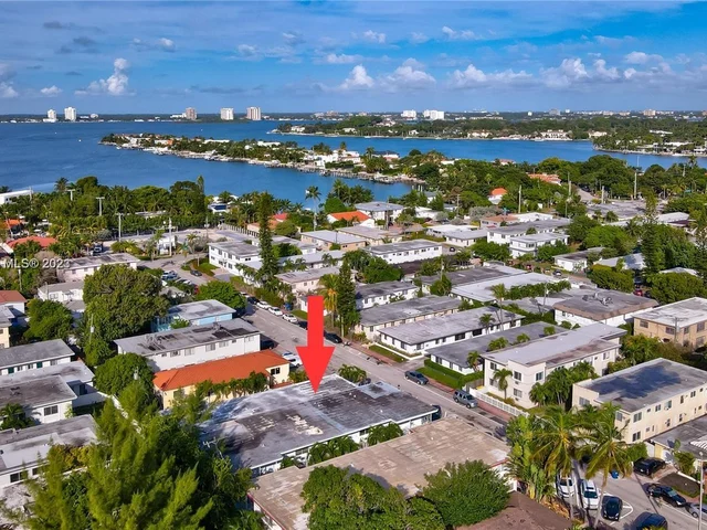 790 81st St # 6, Miami Beach FL 33141