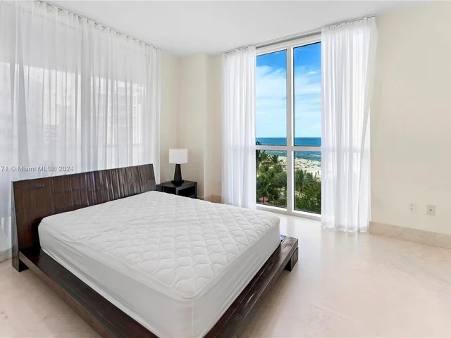3801 Collins Ave # 706, Miami Beach FL 33140