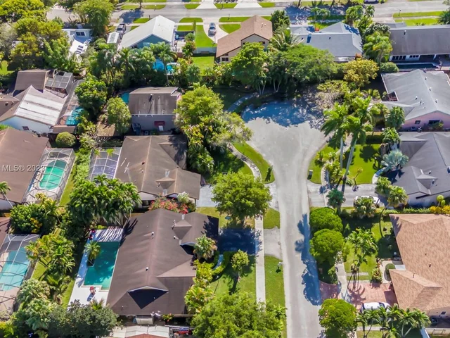 10485 SW 130th Ct, Miami FL 33186