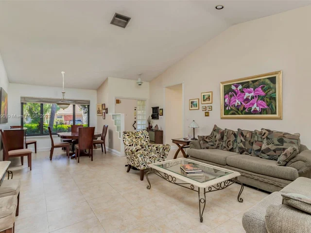 10485 SW 130th Ct, Miami FL 33186