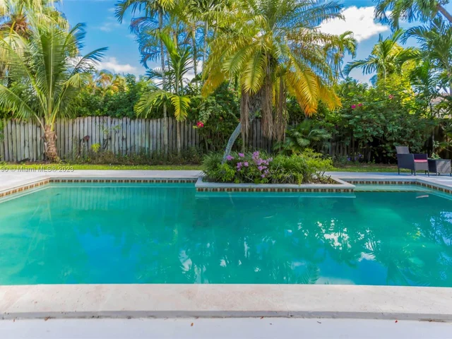 10485 SW 130th Ct, Miami FL 33186