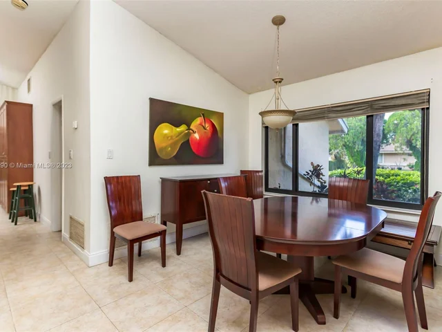 10485 SW 130th Ct, Miami FL 33186