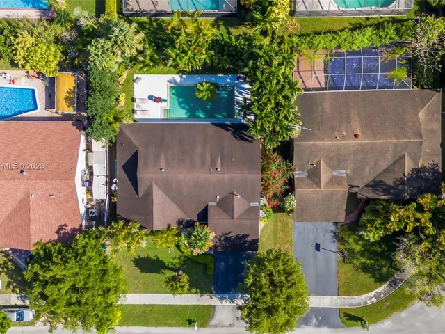 10485 SW 130th Ct, Miami FL 33186