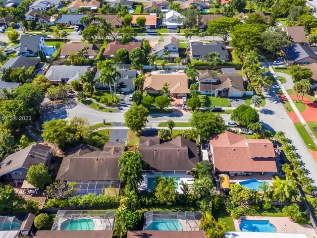 10485 SW 130th Ct, Miami FL 33186