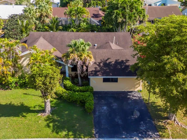 10485 SW 130th Ct, Miami FL 33186