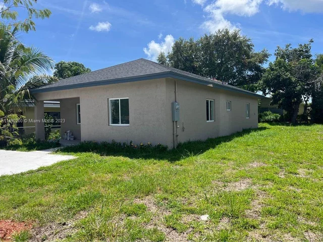 788 NW 116th Ter, Miami FL 33168