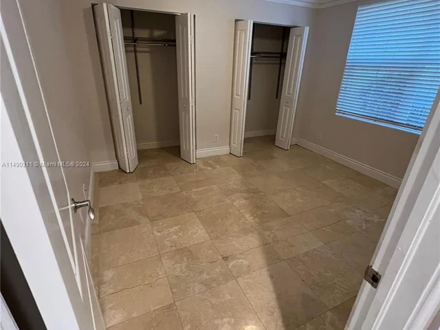 481 Menendez Ave # 9, Coral Gables FL 33146