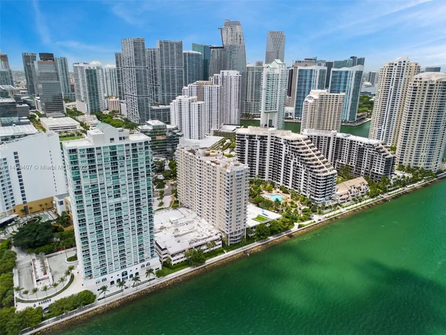 770 Claughton Island Dr # 1703, Miami FL 33131