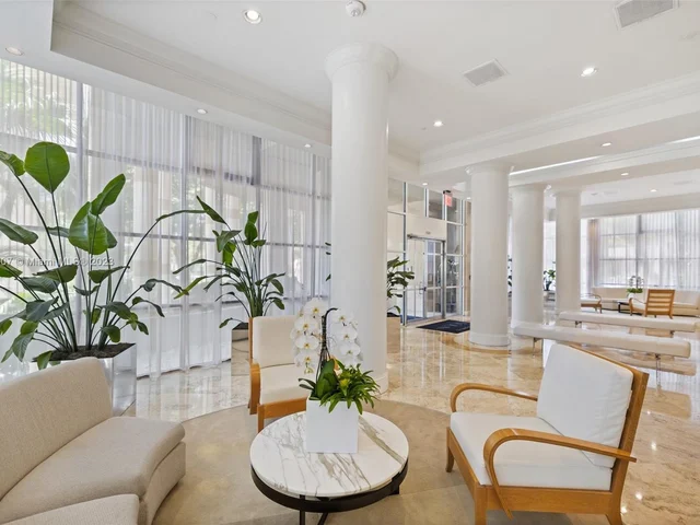 770 Claughton Island Dr # 1703, Miami FL 33131