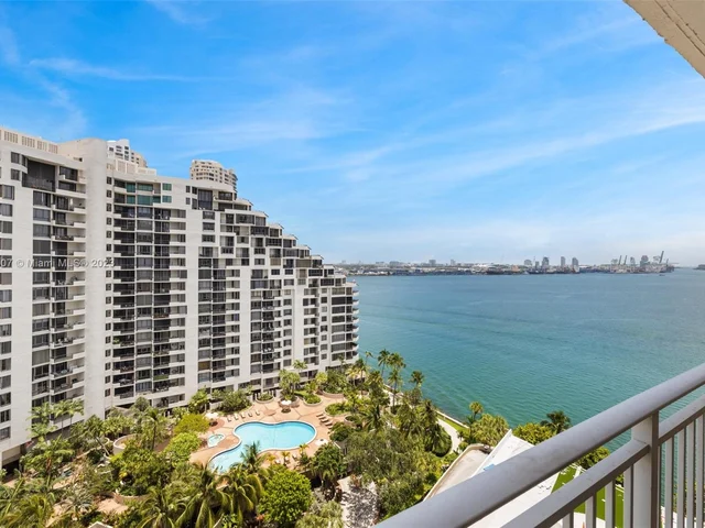 770 Claughton Island Dr # 1703, Miami FL 33131