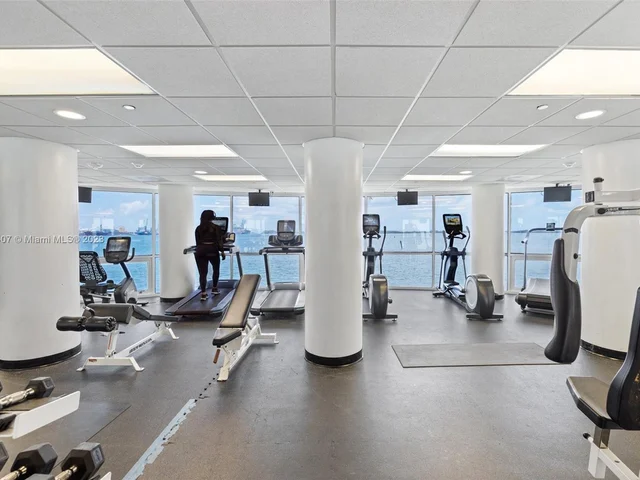 770 Claughton Island Dr # 1703, Miami FL 33131