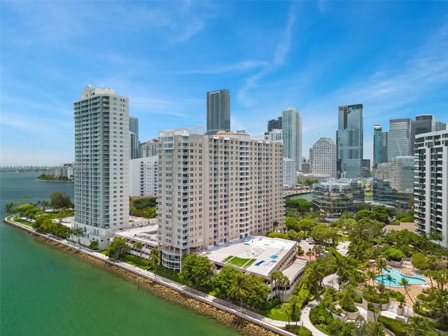 770 Claughton Island Dr # 1703, Miami FL 33131