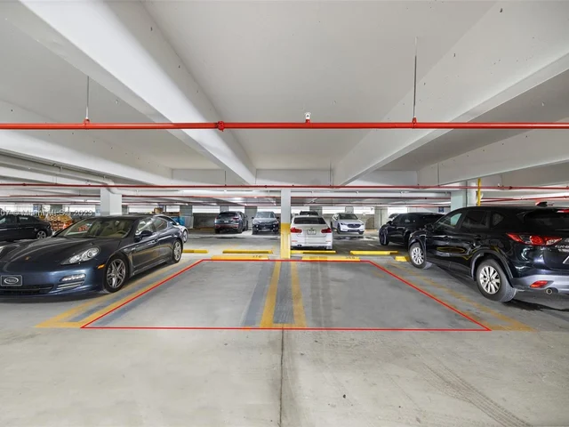 770 Claughton Island Dr # 1703, Miami FL 33131