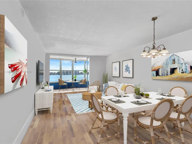 1100 NE 191st St # 36, Miami FL 33179