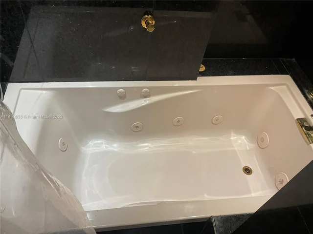 9195 Collins Ave # 304, Surfside FL 33154