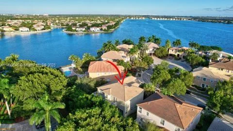 5068 SW 170th Ave, Miramar FL 33027