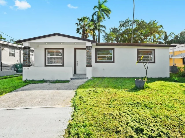 256 NW 82nd Ter, Miami FL 33150