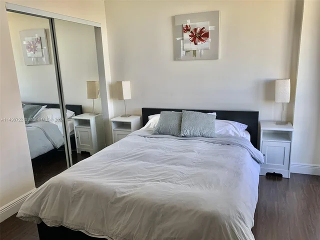 3300 NE 191st St, Aventura FL 33180