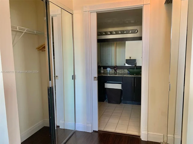 3300 NE 191st St, Aventura FL 33180