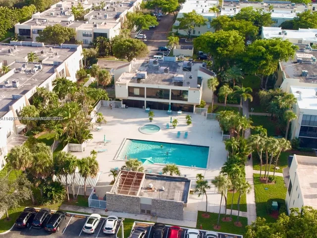 20341 NE 30th Ave # 6, Aventura FL 33180