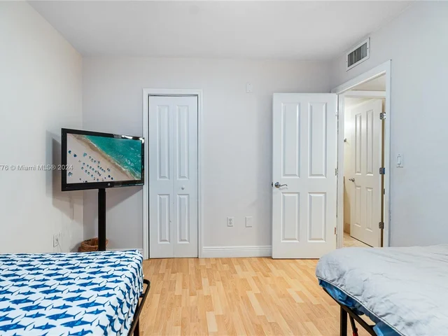 20341 NE 30th Ave # 6, Aventura FL 33180