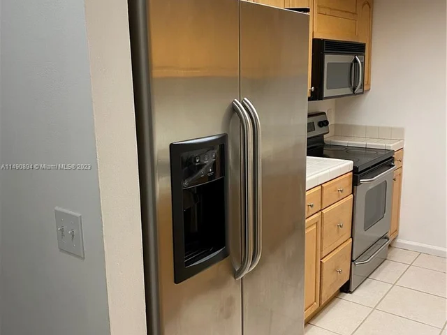 1294 White Pine Dr # 0, Wellington FL 33414