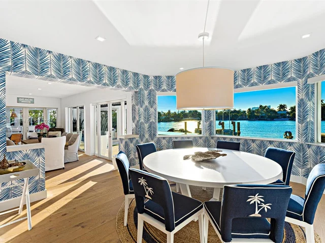 300 W Rivo Alto Dr, Miami Beach FL 33139