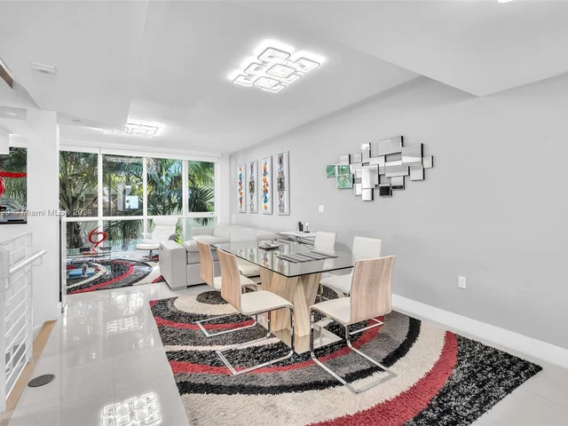 1000 99th St # 13, Bay Harbor Islands FL 33154