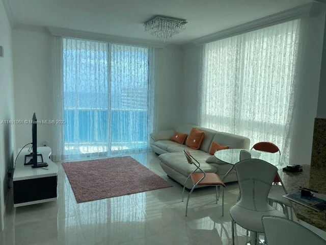 1945 S Ocean Dr # 2101, Hallandale Beach FL 33009