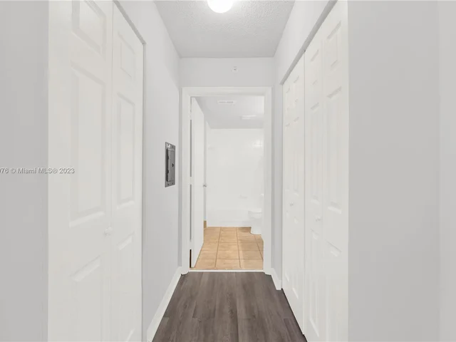 4163 N Haverhill Rd # 1212, West Palm Beach FL 33417