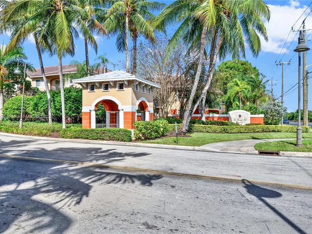 4163 N Haverhill Rd # 1212, West Palm Beach FL 33417