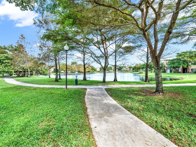 4163 N Haverhill Rd # 1212, West Palm Beach FL 33417