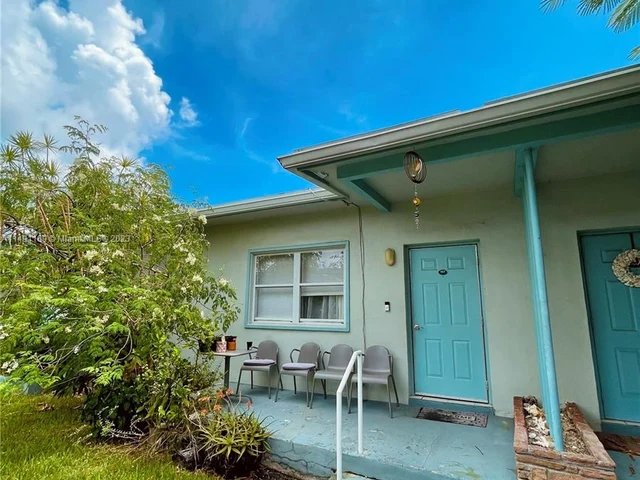 1239 Marseille Dr # 7, Miami Beach FL 33141