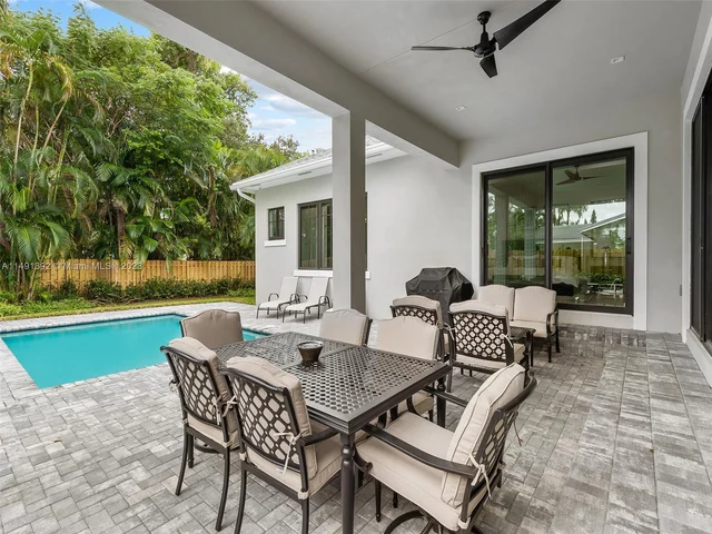 1484 SW 32nd St # 0, Fort Lauderdale FL 33315