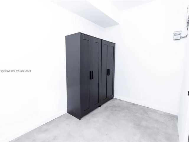 7101 NE 4th Ct # 1, Miami FL 33138