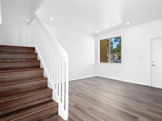 2445 SE 14th Ave # 375, Homestead FL 33035