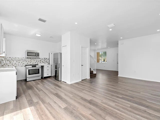 2445 SE 14th Ave # 375, Homestead FL 33035