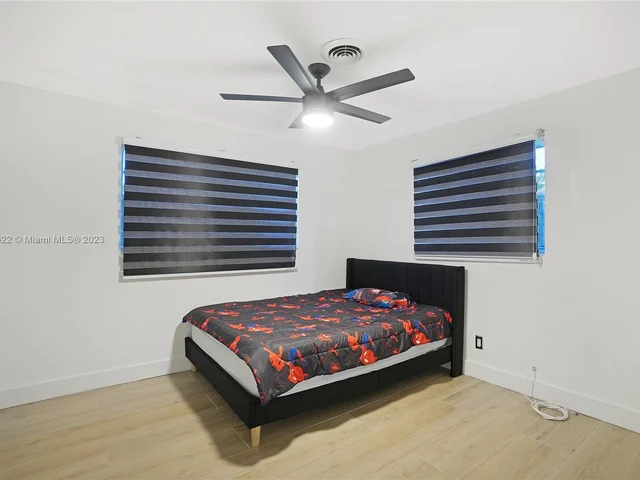 2000 N 37th Ave, Hollywood FL 33021