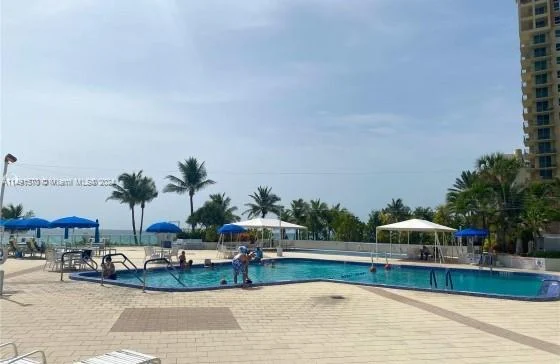 2030 S Ocean Dr # 802, Hallandale Beach FL 33009